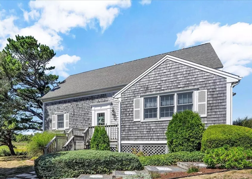 7 Boardwalk Rd, Sandwich, MA 02563