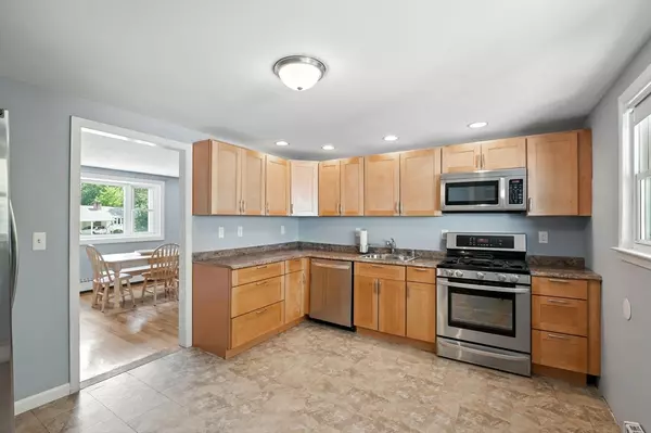 Tewksbury, MA 01876,20 Oakland Ave