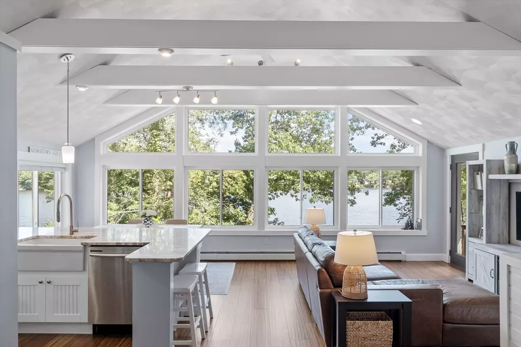 Georgetown, MA 01833,91 Lakeshore Drive