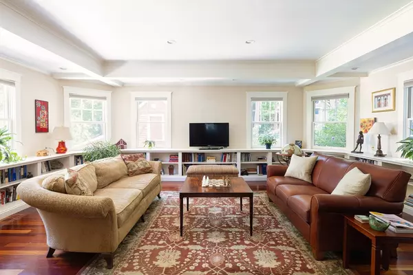 Newton, MA 02468,160 Allen Ave