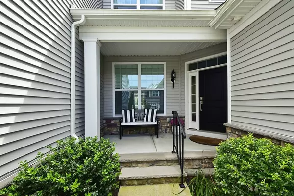 Millis, MA 02054,18 Lansing Way #18