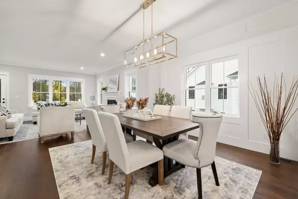 Natick, MA 01760,16 Wayside Court