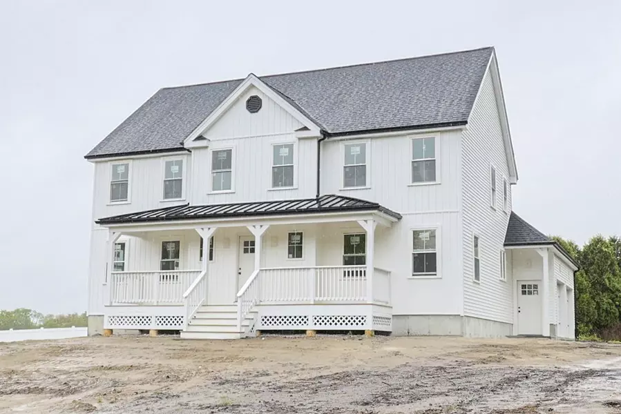 38 Hemlock Street, Douglas, MA 01516