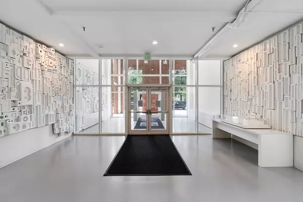 Boston, MA 02129,42 8th #2306