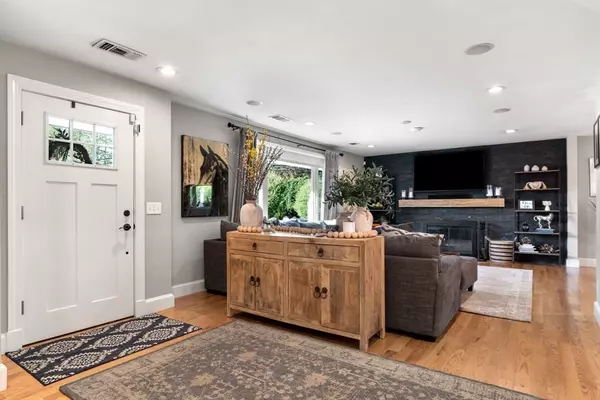 Quincy, MA 02169,118 Dimmock St