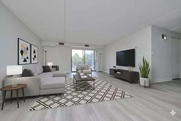 Medford, MA 02155,100 High St #204