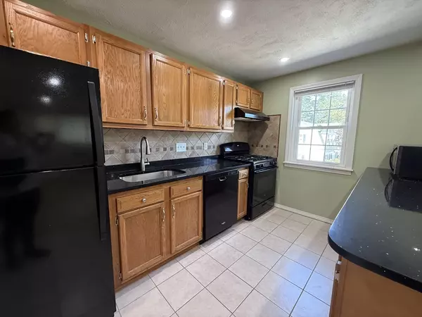 North Reading, MA 01864,270 Main St #26