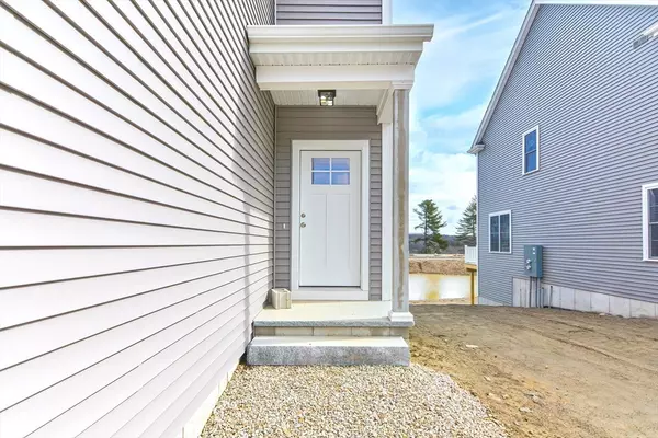 Grafton, MA 01560,44 Fisherville Terrace #0