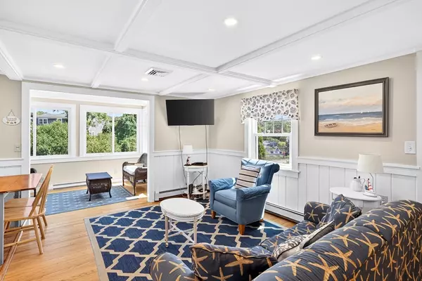 Dennis, MA 02639,13 Garden Lane