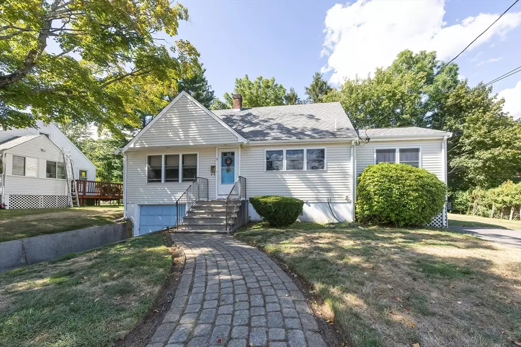 Milford, MA 01757,5 Walker Ave