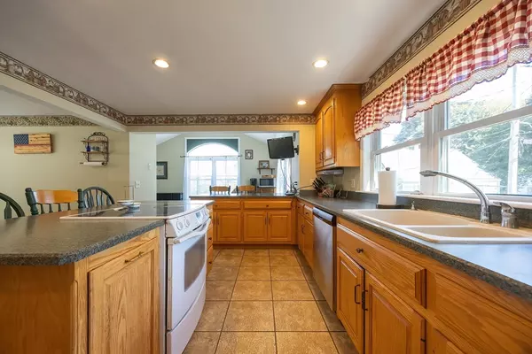 Milford, MA 01757,5 Walker Ave