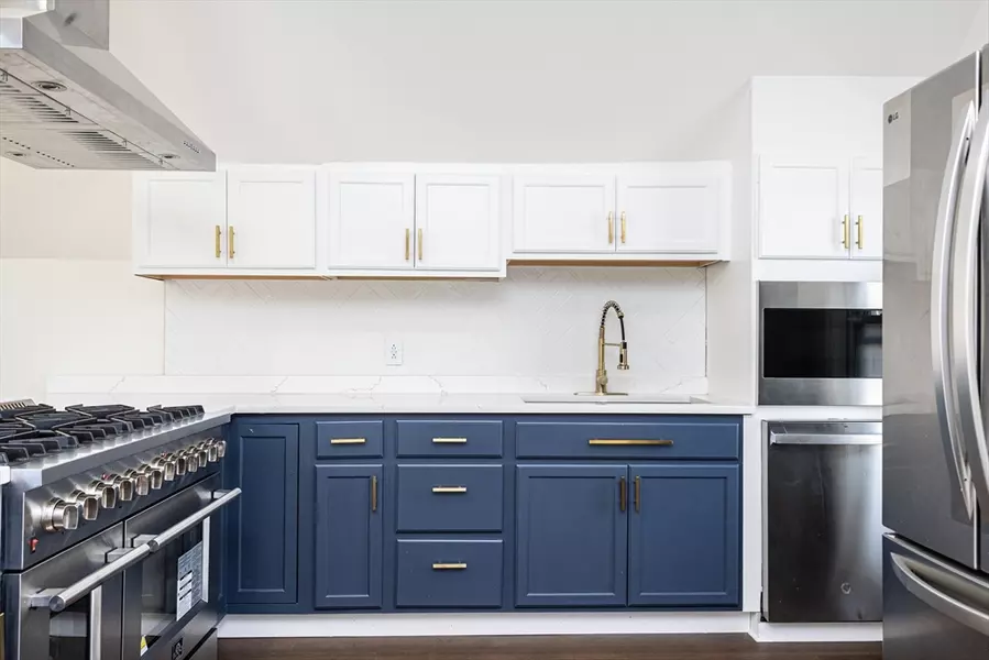 40 Devon St #3, Boston, MA 02121