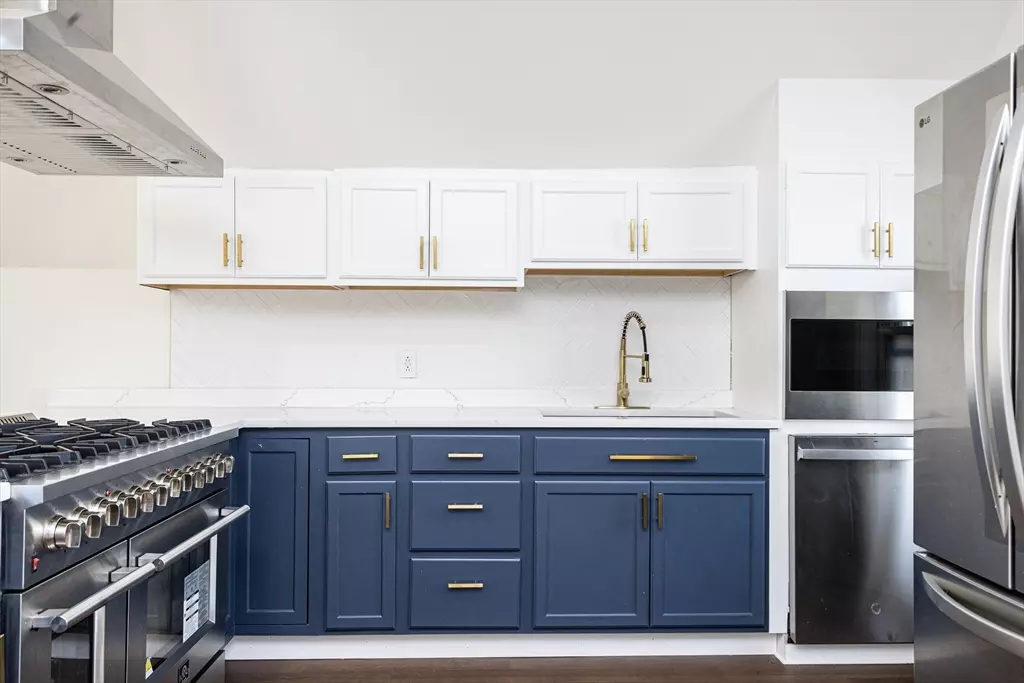 Boston, MA 02121,40 Devon St #3