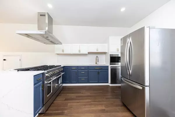 Boston, MA 02121,40 Devon St #3