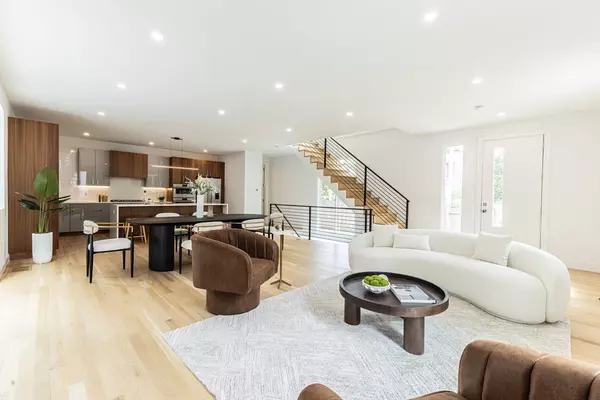 Cambridge, MA 02139,95 Griswold St #95