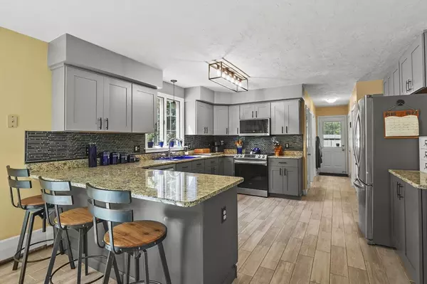 Northborough, MA 01532,285 Green Street