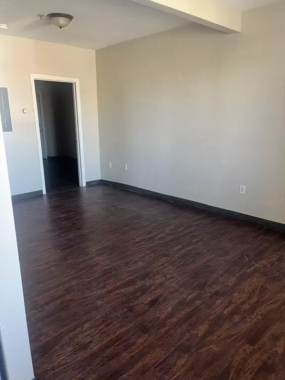 Fall River, MA 02721,287 Hartwell Street #1