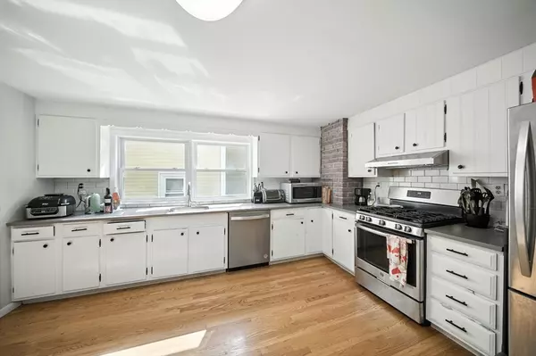 Somerville, MA 02144,57 Newbury St #1