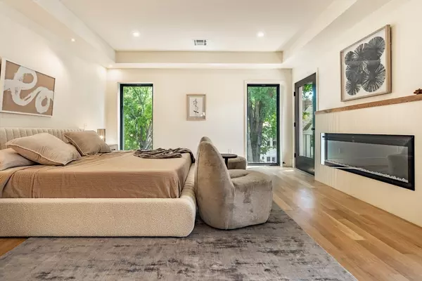 Newton, MA 02458,34 West Street #A