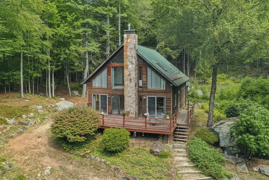 213 Fitchburg Road, Ashburnham, MA 01430