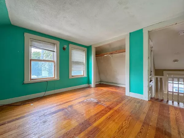 Winthrop, MA 02152,16 Pebble Ave