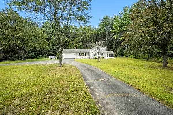 Granville, MA 01034,23 Dickinson Dr