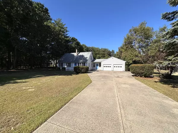 Sunderland, MA 01375,15 S Plain Rd