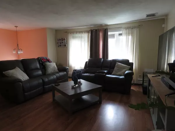 Brockton, MA 02301,31 Van Cliff