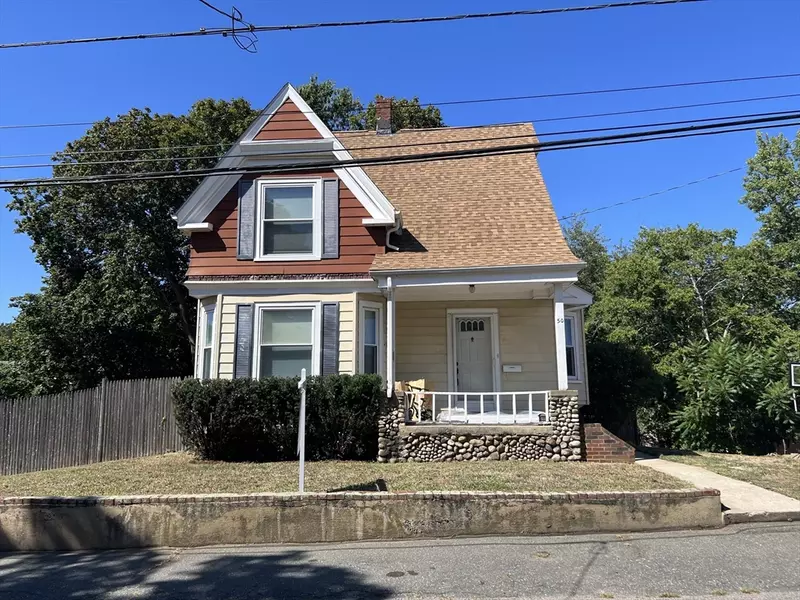 50 Center St, Weymouth, MA 02189