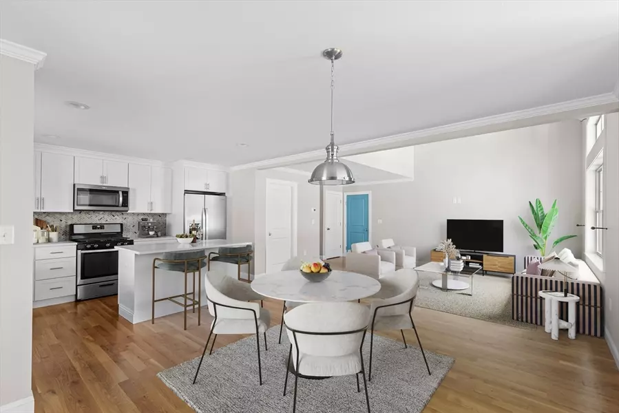 12 Kara's Way, Plymouth, MA 02360