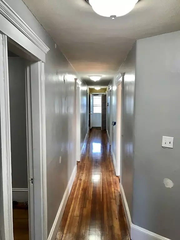 Malden, MA 02148,41 Fellsway East #3