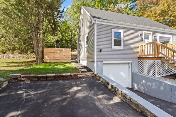 Norwood, MA 02062,531 Walpole St