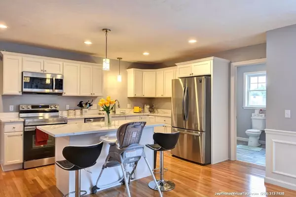 Worcester, MA 01603,110 Apricot Street