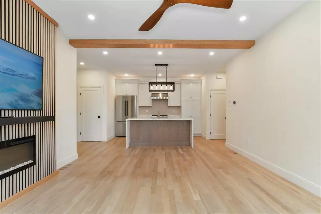 Boston, MA 02122,36 Mckone Street #1