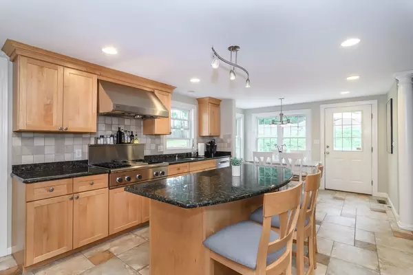Natick, MA 01760,50 Felch Rd