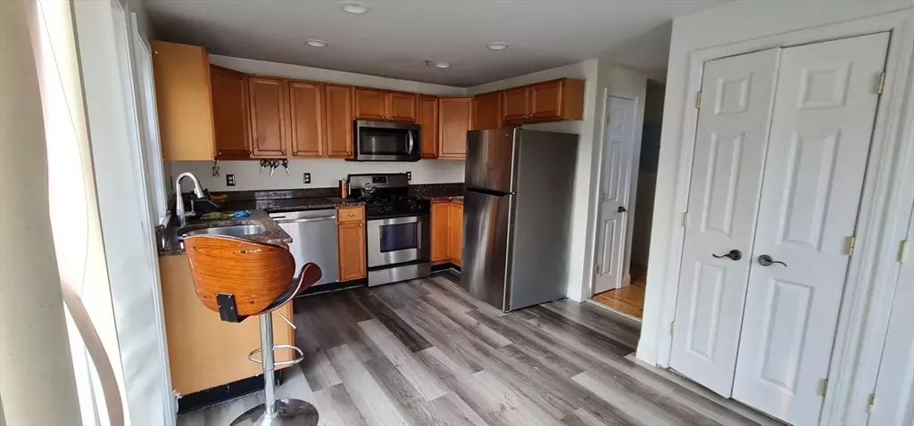 Boston, MA 02136,41 West Street #3