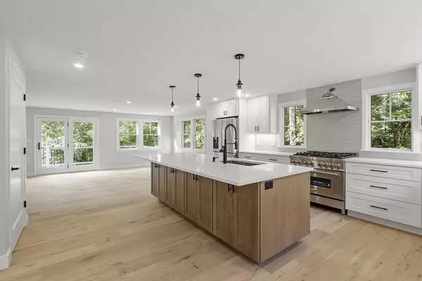 Boxford, MA 01921,34 Woodcrest