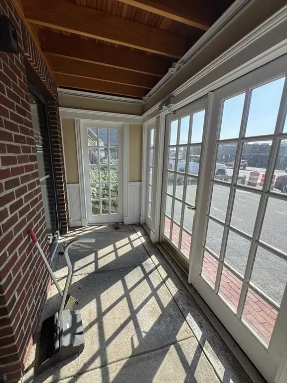 Winthrop, MA 02152,16 Revere St