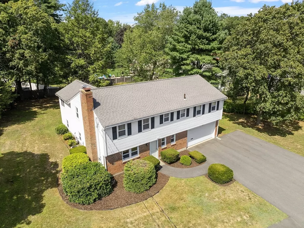 Peabody, MA 01960,4 Whipple Rd