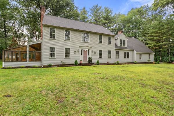 20 Shadow Oak Drive, Sudbury, MA 01776