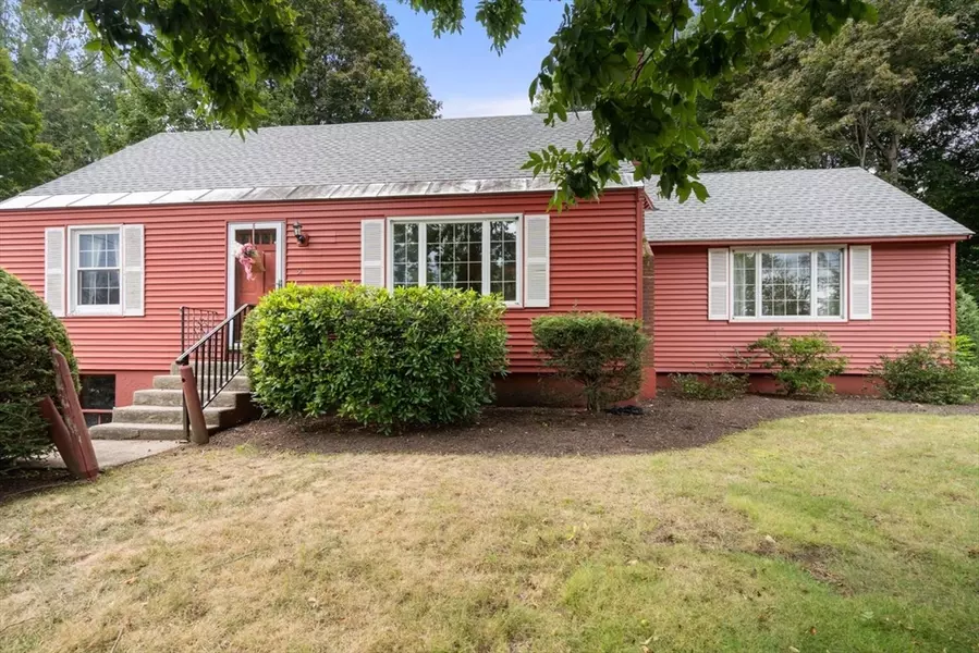 51 Wildrose Ave, Worcester, MA 01602