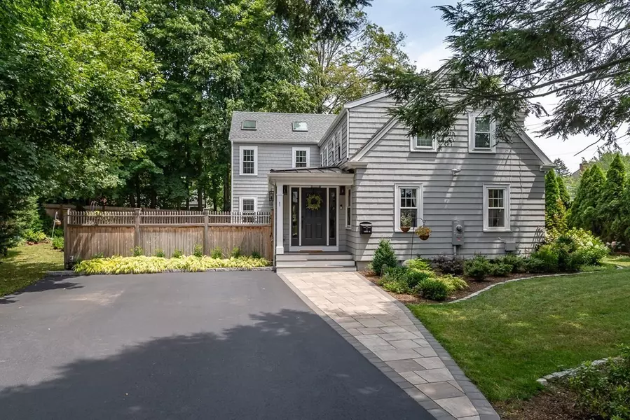 1 Roberts Rd, Wellesley, MA 02481