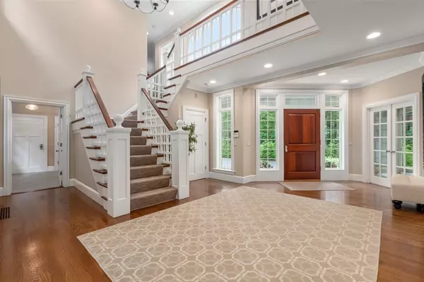 Needham, MA 02492,189 Bridle Trail Road