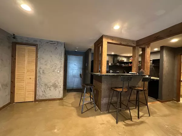 Orleans, MA 02653,24 Old Colony Way #8