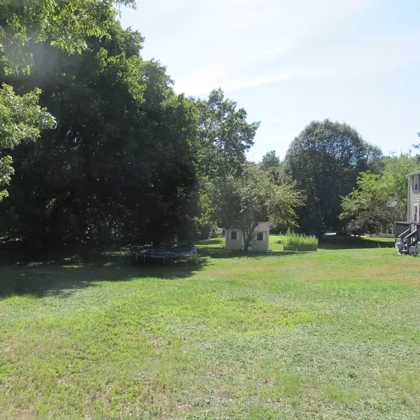 Tyngsborough, MA 01879,7 Axletree Road
