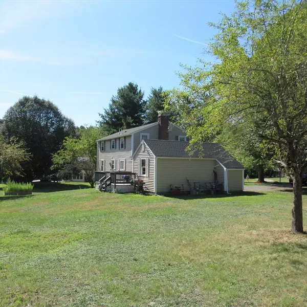 Tyngsborough, MA 01879,7 Axletree Road