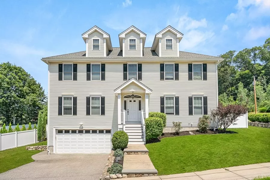 189 Collincote St, Stoneham, MA 02180