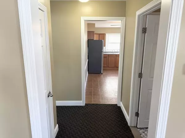 Pawtucket, RI 02860,93 Johnson #1