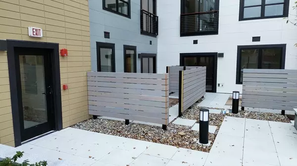 Arlington, MA 02476,1025 Massachusetts Avenue #204