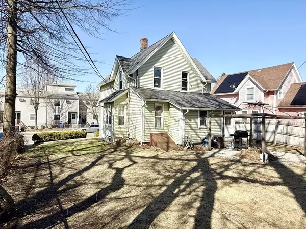 Springfield, MA 01109,129 Eastern Ave